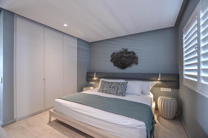 2 Bedroom Property for Sale in Dolphin Beach Western Cape